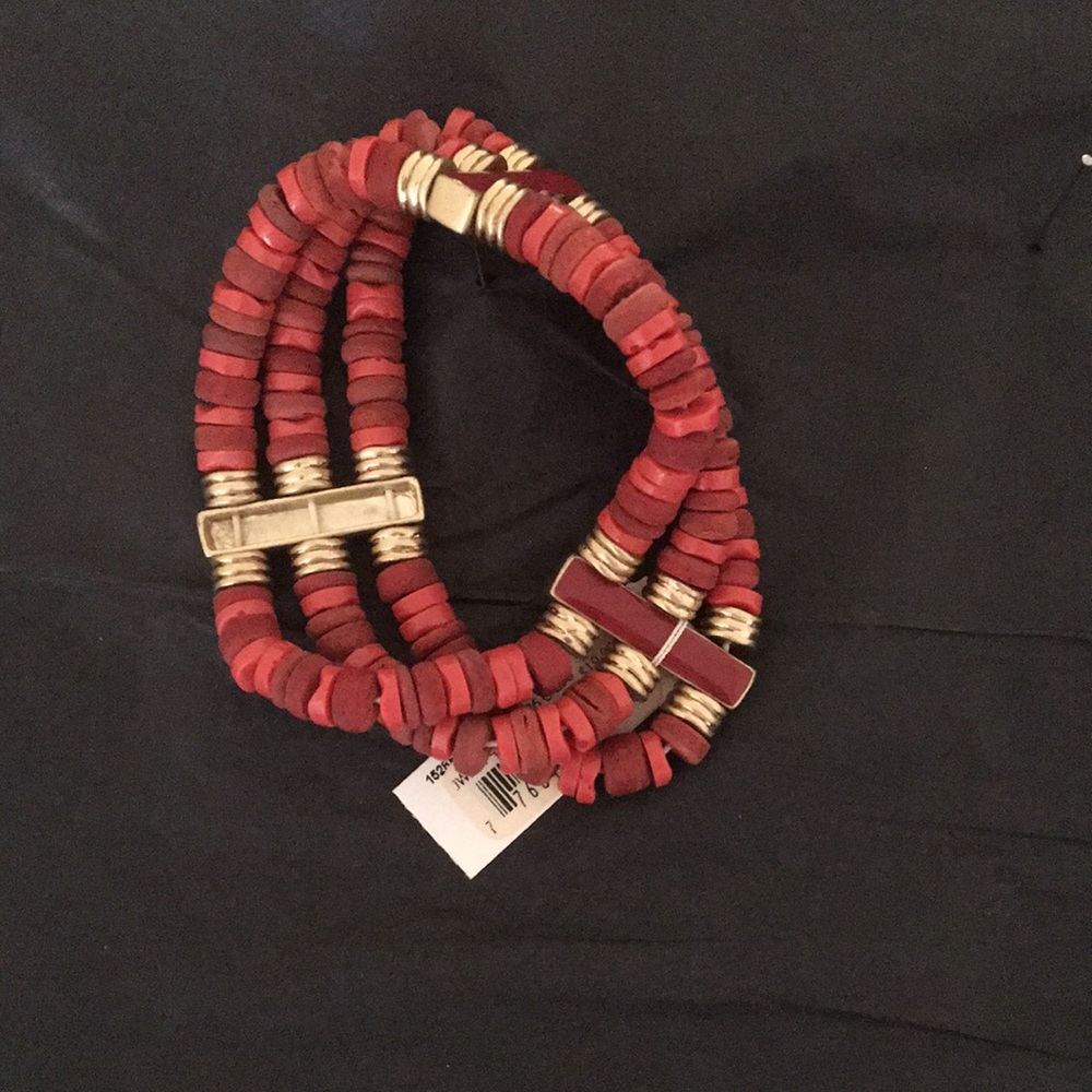 Elegant Red and Gold Beaded Necklace
